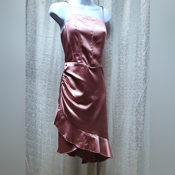 Rose  Ruched Cocktail Mini Dress by Grace Karin - Picture 11 of 11